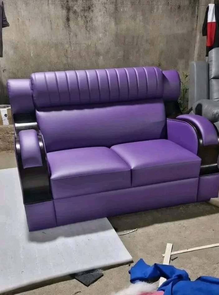 Tufted Barrel Accent Chair